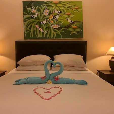 Kusuka Bungalow Gili Trawangan Esterno foto