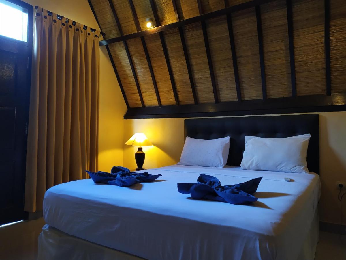 Kusuka Bungalow Gili Trawangan Esterno foto
