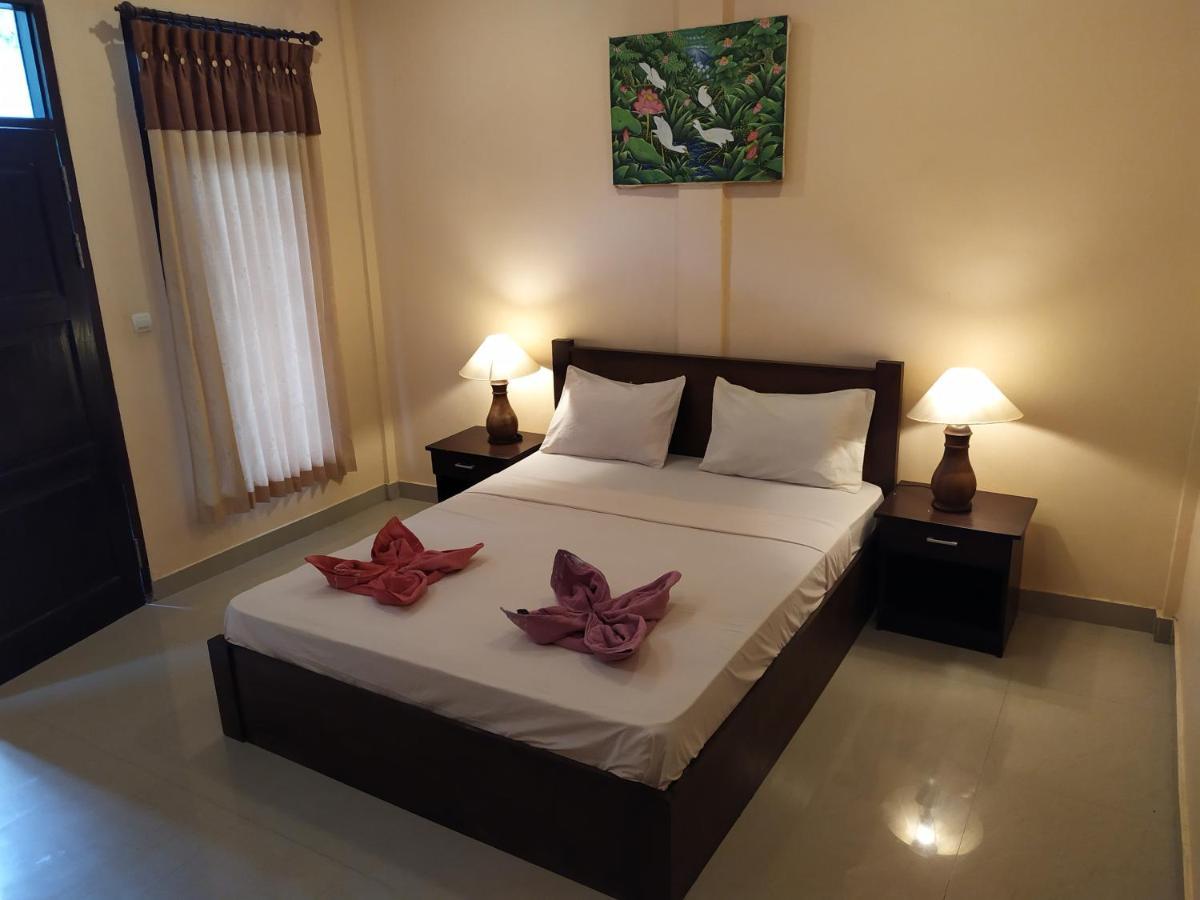 Kusuka Bungalow Gili Trawangan Esterno foto