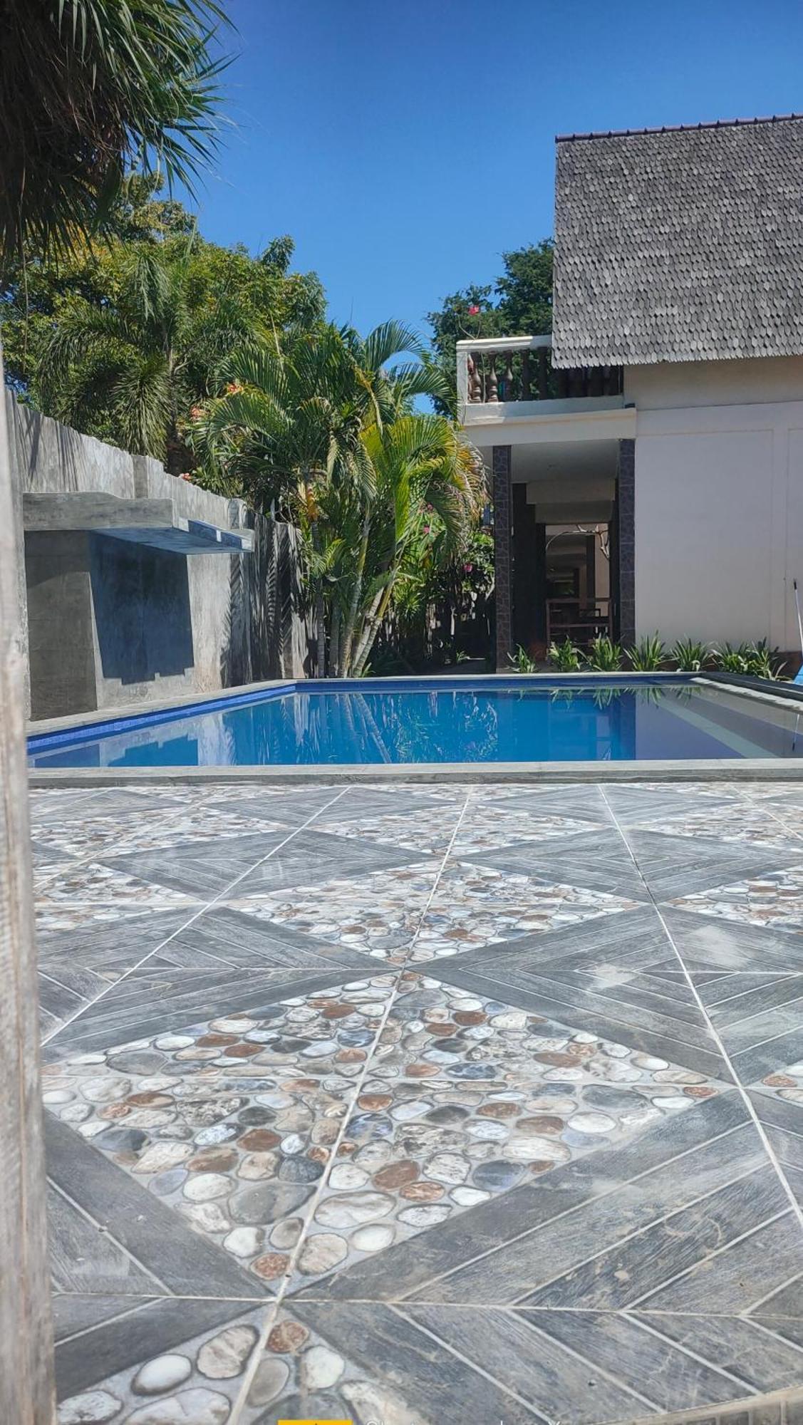 Kusuka Bungalow Gili Trawangan Esterno foto