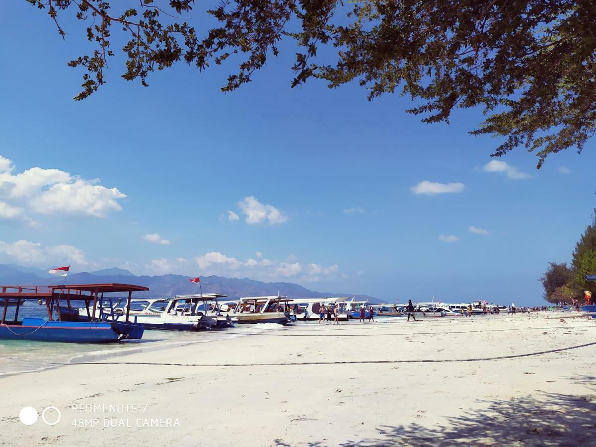 Kusuka Bungalow Gili Trawangan Esterno foto