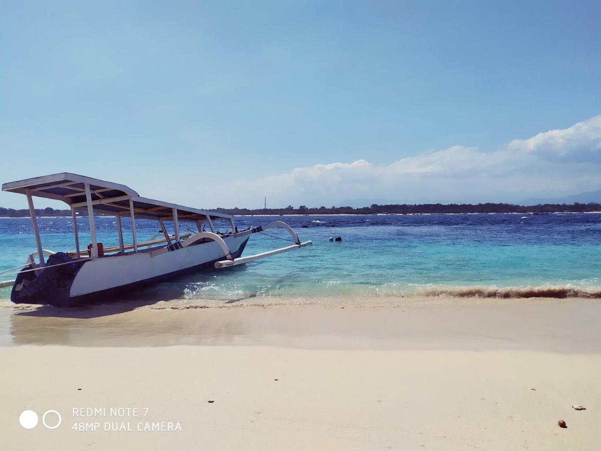 Appartamento Kusuka Bungalow Gili Trawangan Esterno foto